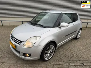 Suzuki Swift **Suzuki Swift 1.3 Limited | Lage kilometerstand met NAP | Nieuwe koppeling | 16 inch l
