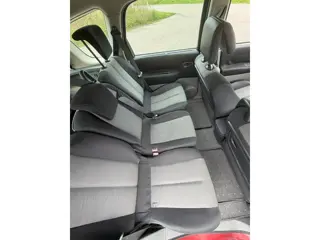 Foto 8 van BMW 3-serie 316i Executive (bj 2002)