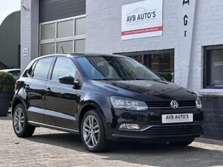 Foto 15 van Volkswagen Polo 1.2 TSI Highline Clima PDC Cruise Stoelverwarming