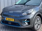 Foto 29 van Kia E-Niro DynamicLine 64 kWh|FASE 3|SOH 100%|CAMERA|LEDER|1EIG|DEALER OND|ADAPT. CRUISE CTRL|LANE A