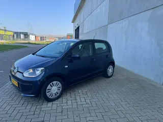 Foto 11 van Volkswagen up! 1.0 move up! BlueM. (bj 2013)