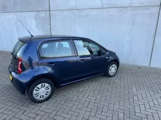 Foto 13 van Volkswagen up! 1.0 move up! BlueM. (bj 2013)