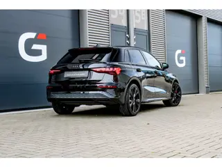 Foto 12 van Audi A3 Sportback 45 TFSI e S edition Competition | Memory | B&O | Matrix | Camera | Standkachel