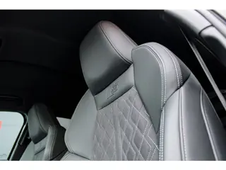 Foto 15 van Audi A3 Sportback 45 TFSI e S edition Competition | Memory | B&O | Matrix | Camera | Standkachel