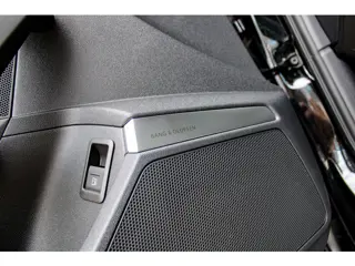 Foto 19 van Audi A3 Sportback 45 TFSI e S edition Competition | Memory | B&O | Matrix | Camera | Standkachel