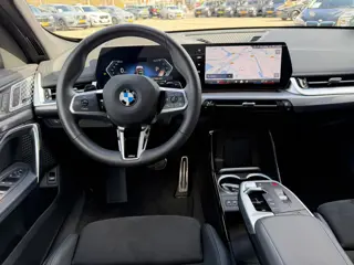 Foto 12 van BMW X1 sDrive20i M Sport Panoramadak Stuurwielverwarming Massage 19 Inch Keyless Entry ACC Harman-Ka