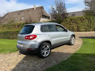 Foto 17 van Volkswagen Tiguan 2.0 TSI 4Motion-R LINE-Pano-Leer-Trekhaak-
