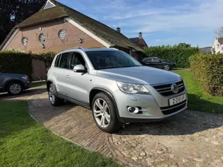 Foto 16 van Volkswagen Tiguan 2.0 TSI 4Motion-R LINE-Pano-Leer-Trekhaak-