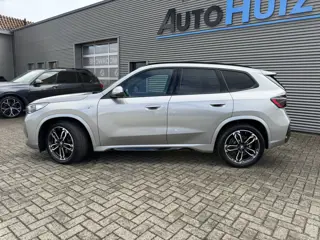 Foto 14 van BMW X1 sDrive20i M Sport Premium Pakket Panoramadak Trekhaak Achteruitrijcamera Stoelverwarming Keyl