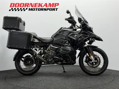 BMW R 1250 GS TRIPLE BLACK (bj 2022)