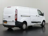 Foto 21 van Ford Transit Custom 2.2TDCI Lang | APK 11-26 | Airco | Trekhaak | 3-Zits