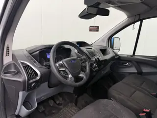 Foto 19 van Ford Transit Custom 2.2TDCI Lang | APK 11-26 | Airco | Trekhaak | 3-Zits