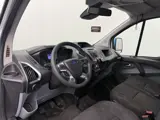 Foto 29 van Ford Transit Custom 2.2TDCI Lang | APK 11-26 | Airco | Trekhaak | 3-Zits