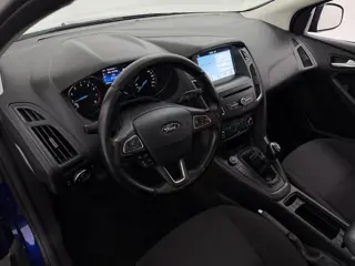 Foto 13 van Ford Focus 1.0 Lease Edition Trekhaak/4S.Banden/Nav/Ac