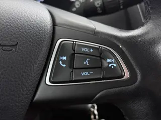 Foto 20 van Ford Focus 1.0 Lease Edition Trekhaak/4S.Banden/Nav/Ac