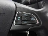 Foto 30 van Ford Focus 1.0 Lease Edition Trekhaak/4S.Banden/Nav/Ac