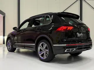 Foto 14 van Volkswagen Tiguan 1.4 TSI eHybrid 245 PK 3x R-Line Aut.| Pano | Virtual |Camera | Matrix | Keyless |