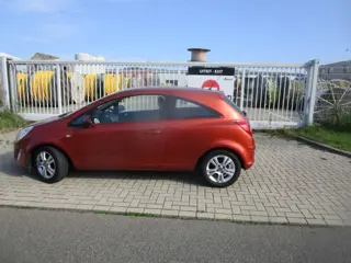 Foto 12 van Opel Corsa 1.3 CDTi EcoFlex S/S Anniversary Edition