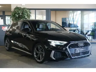 Foto 18 van Audi A3 Sportback 30 TFSI 2x S-line Leder Matrix Camera Led