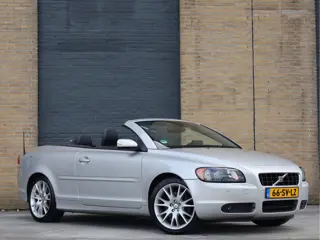 Volvo C70 Convertible 2.5 T5 Summum | Automaat | Leder | 18" | NL Auto | 5-cilinder |