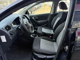 Foto 15 van Volkswagen Polo 1.2-12V BlueMotion Trendline 5 DEURS * NIEUWE APK *