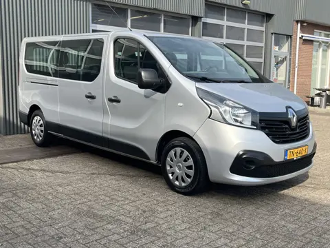 Renault Trafic Passenger 1.6 dCi Grand Expression Airco Cruise controle Parkeersensoren achter 9-Per