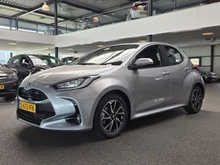 Toyota Yaris 1.5 Hybrid Dynamic (bj 2023, automaat)