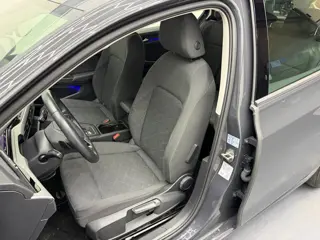 Foto 20 van Volkswagen Polo 1.0 TSI Life Edition - Camera - ACC - Clima - Sfeerverlichting