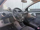 Foto 21 van Toyota Aygo 1.0-12V Airco | Half Leder | Luxe Uitvoering | Zuinig