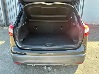 Foto 12 van Nissan Qashqai 1.2 Acenta / CAMERA / STOELVERWARMING / NAVIGATIE / TREKHAAK