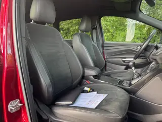 Foto 15 van Ford Kuga 1.5 EcoBoost ST Line 2017 150PK NAVI CLIMA DAB+ TREKHAAK