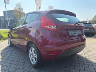 Foto 13 van Ford Fiesta 1.25 Trend