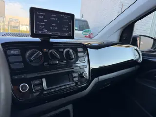 Foto 19 van Volkswagen Up! 1.0 move up! BlueMotion - 1e Eigenaar - Lage km N.A.P - Airco - Navi -