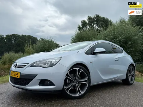 Opel Astra GTC 1.4 Turbo Sport / 20" Velgen / Navi / Clima / 6 Versnellingen / PDC / Cruise / LED / 