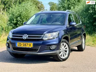 Volkswagen Tiguan 1.4 TSI Sport&Style 4motion Clima PDC Trekhaak 17'' Perfect Onderhouden