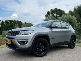 Jeep Compass 1.4 MultiAir Night Eagle | Camera | Apple CarPlay/Android Auto | Navi | Stuur-/Stoelver