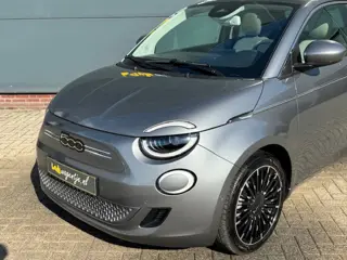 Foto 18 van Fiat 500 La Prima By Bocelli 42 kWh *pano *camera *carplay