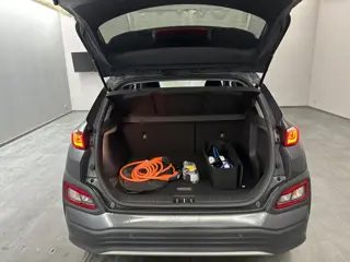 Foto 19 van Hyundai Kona EV Premium 64 kWh | Slechts 33.500 KM| SOH 95,3 % | Volledig Dealeronderhouden |