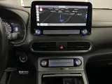 Foto 21 van Hyundai Kona EV Premium 64 kWh | Slechts 33.500 KM| SOH 95,3 % | Volledig Dealeronderhouden |