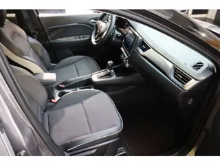 Foto 15 van Renault Captur MHEV 140pk EDC Automaat Intens (bj 2021)