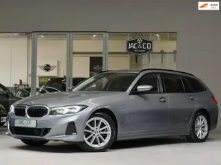 Foto 12 van BMW 3-serie Touring 320e Cognac Leder - Dealer onderhouden