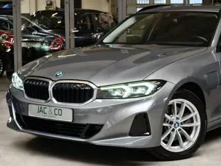 Foto 18 van BMW 3-serie Touring 320e Cognac Leder - Dealer onderhouden