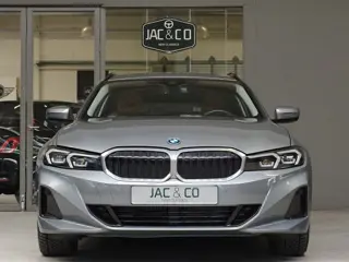 Foto 19 van BMW 3-serie Touring 320e Cognac Leder - Dealer onderhouden