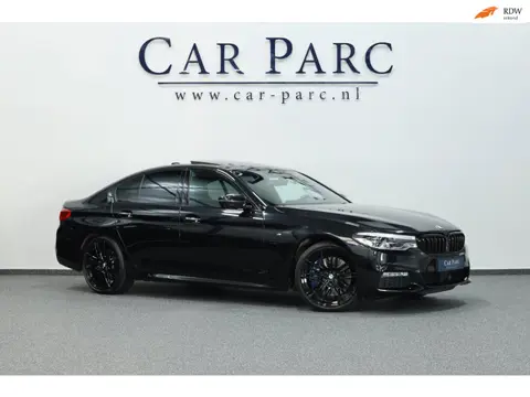 BMW 540I XDRIVE M-Sport BTW/LED/VIRTUAL/SFEER/SOFT/PANO/LEER+S.VERWARMING+MEMORY/20" LMV/360/ACC/ECC