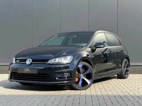 Volkswagen Golf 1.4 TSI R-line Stoelverwarming|Navi|Bluetooth|PDC|DAB|18 inch Velgen|Half Velours