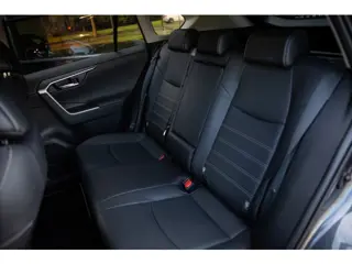 Foto 11 van Toyota RAV4 2.5 Hybrid Active , SOH 99,6%, Adaptive cruise, Achteruitrijcamera, Stoel/stuurverwarmin