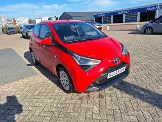 Foto 20 van Toyota Aygo 1.0 VVT-i x-play met AppleCarPaly/AndroidAuto