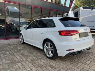 Foto 18 van Audi A3 Sportback 35 TFSI CoD Design Pro Line Plus | LED | PDC | Cruise | Camera | Navi | S-line |