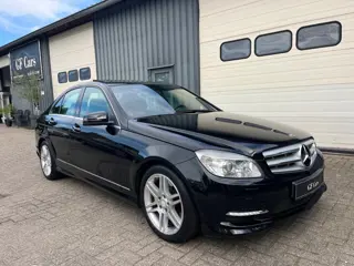 Foto 20 van Mercedes-Benz C-klasse 300 Avantgarde AMG V6 2010