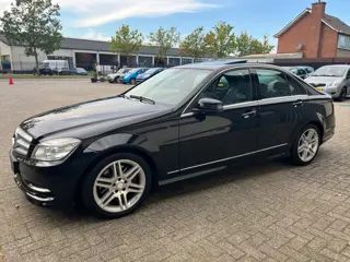Foto 14 van Mercedes-Benz C-klasse 300 Avantgarde AMG V6 2010